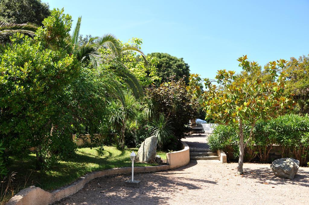 Sole E Mare Aparthotel Santa-Maria-Poggio  Exterior foto