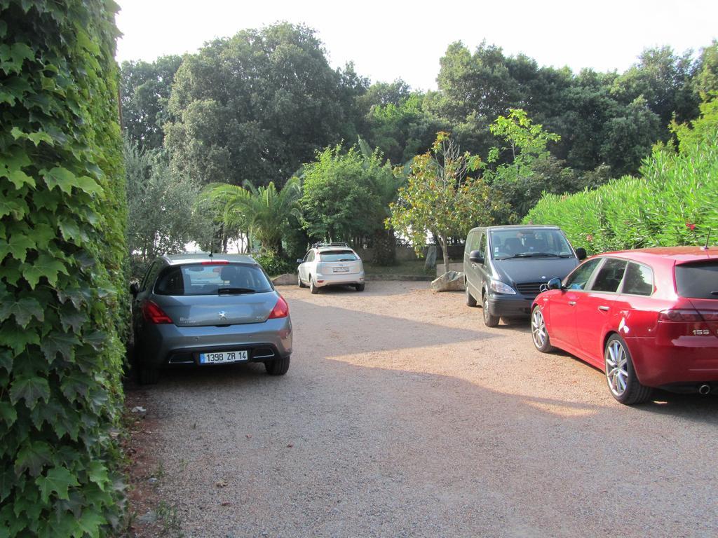 Sole E Mare Aparthotel Santa-Maria-Poggio  Exterior foto