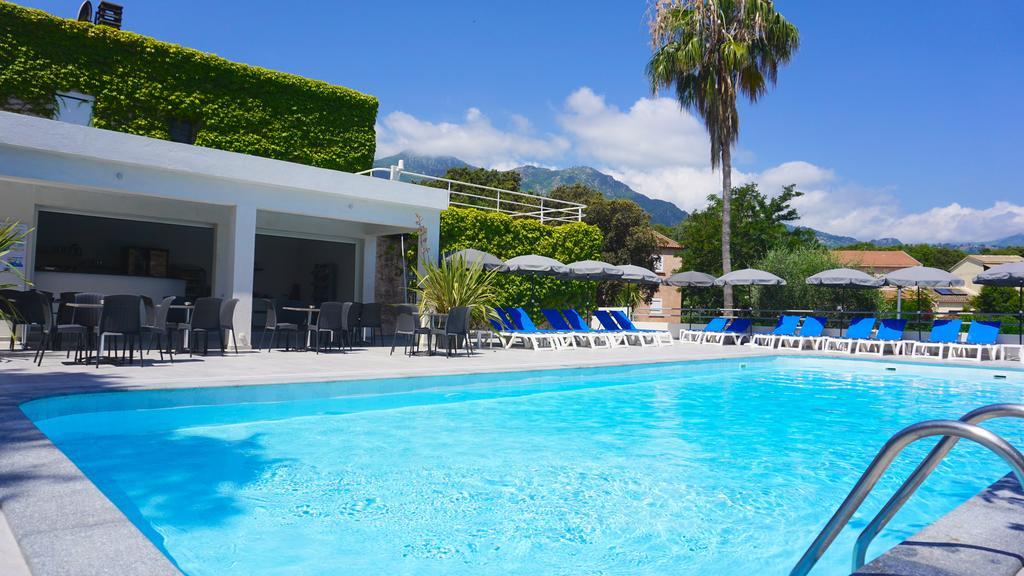 Sole E Mare Aparthotel Santa-Maria-Poggio  Exterior foto