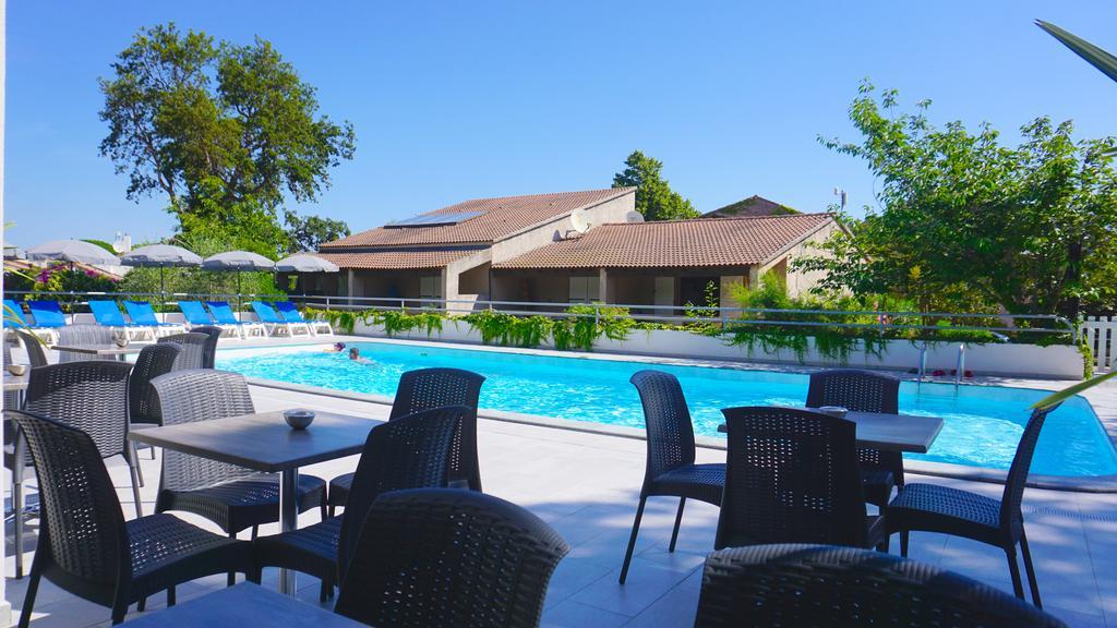 Sole E Mare Aparthotel Santa-Maria-Poggio  Exterior foto