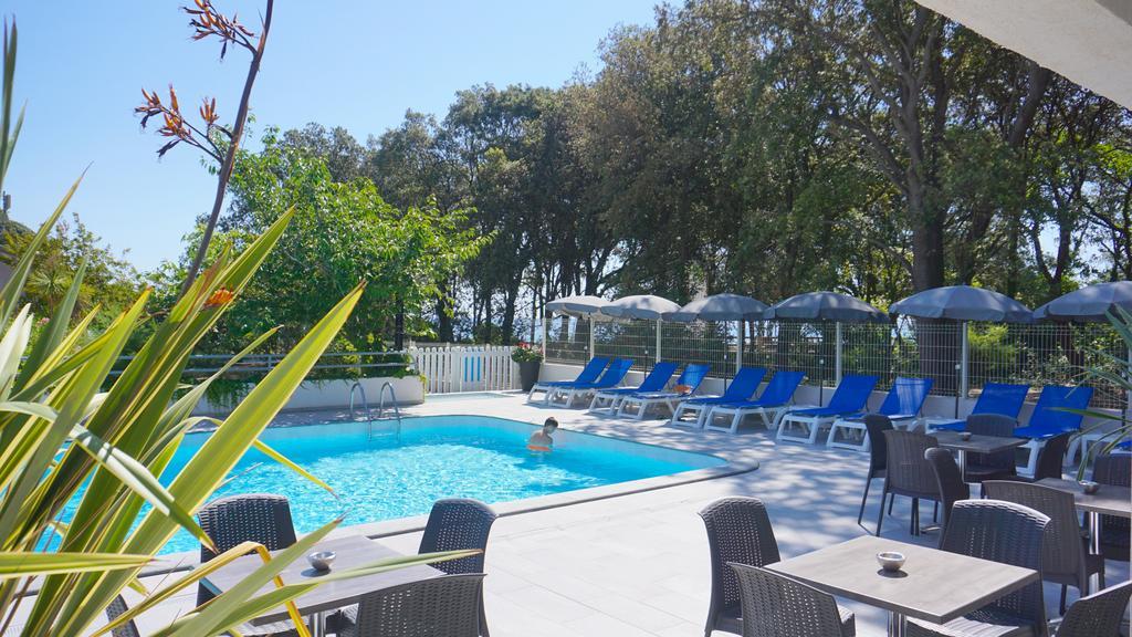 Sole E Mare Aparthotel Santa-Maria-Poggio  Exterior foto